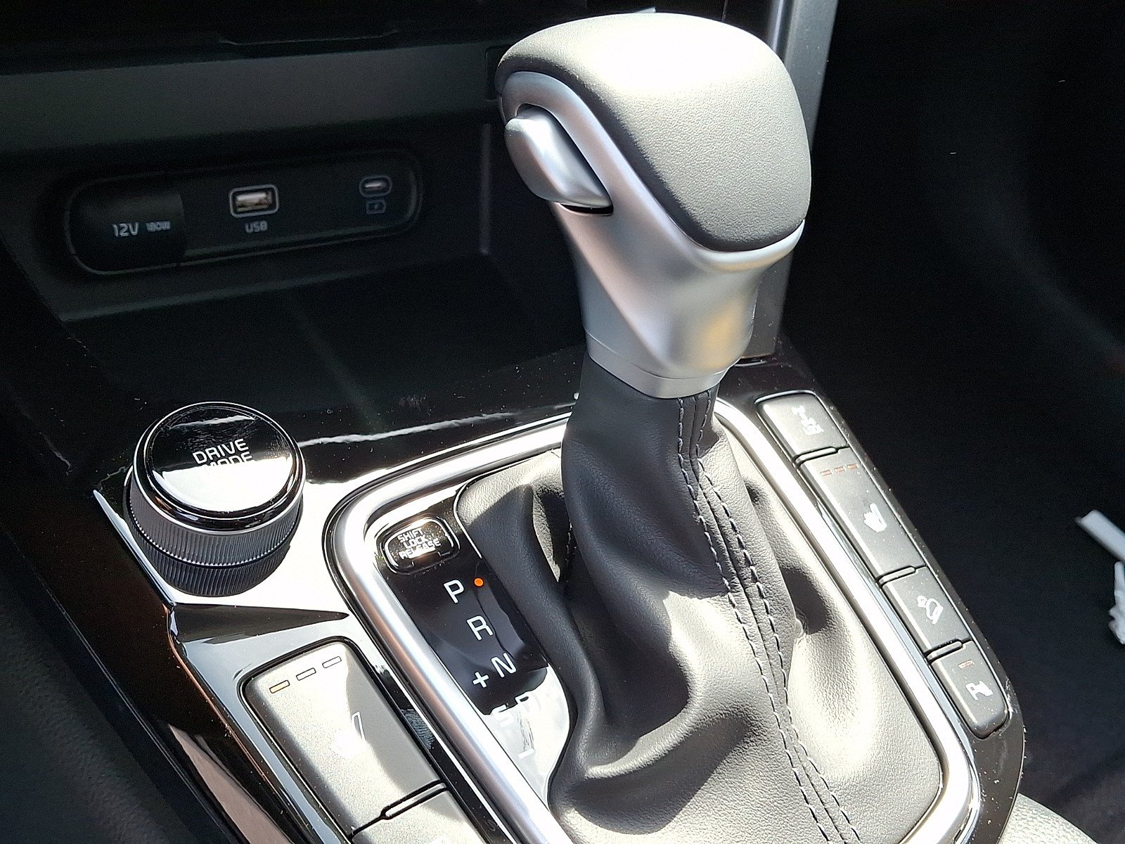 New 2026 Kia Seltos EX AWD/4WD image 7