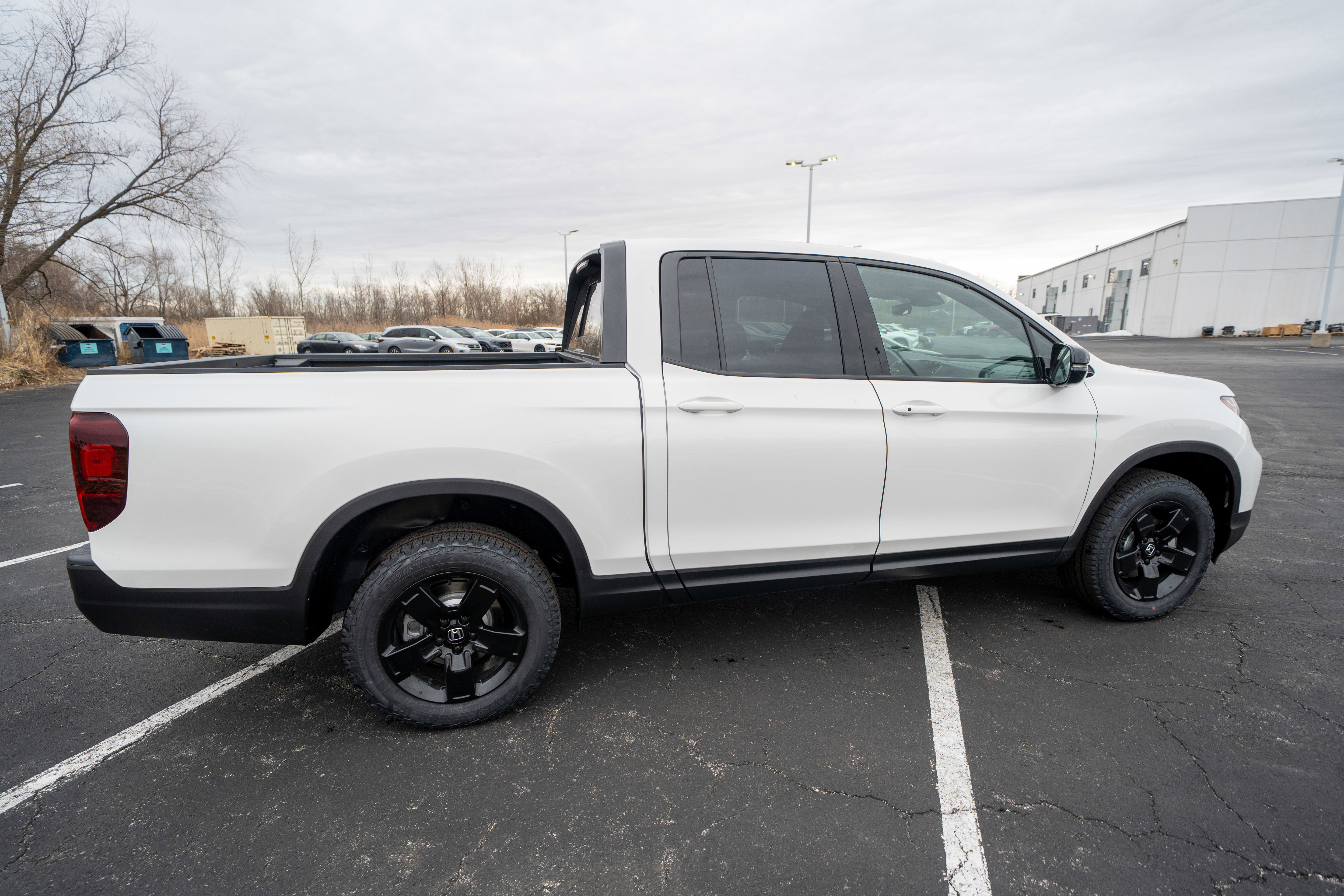 New 2026 Honda Ridgeline Black Edition image 6