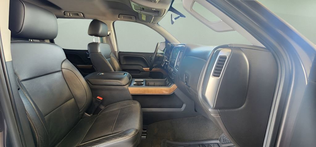Used 2015 Chevrolet Silverado 1500 LTZ AWD/4WD image 21