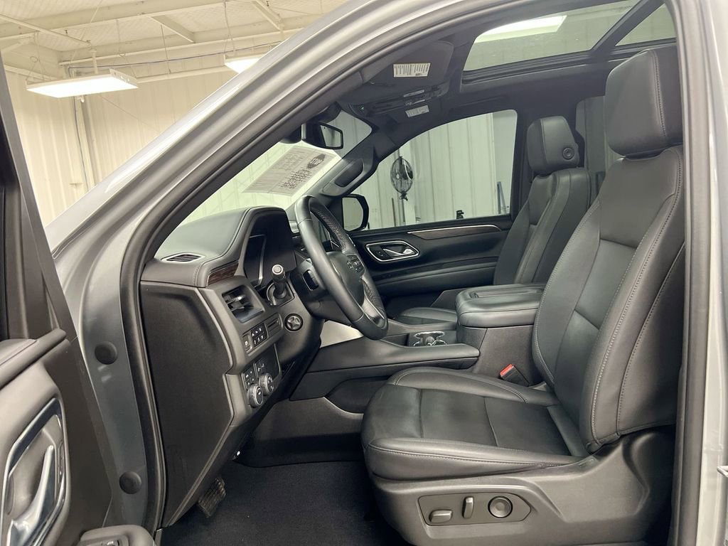 Used 2023 Chevrolet Tahoe Z71 w/ Luxury Package image 20