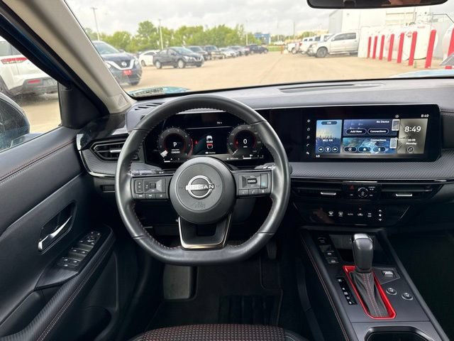 Used 2025 Nissan Kicks SR w/ Illumination Package FWD image 27