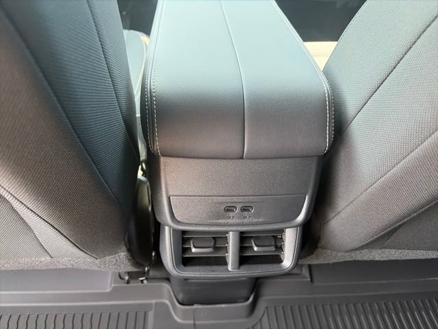 New 2027 GMC Terrain Elevation w/ LPO, Floor Liner Package FWD image 13