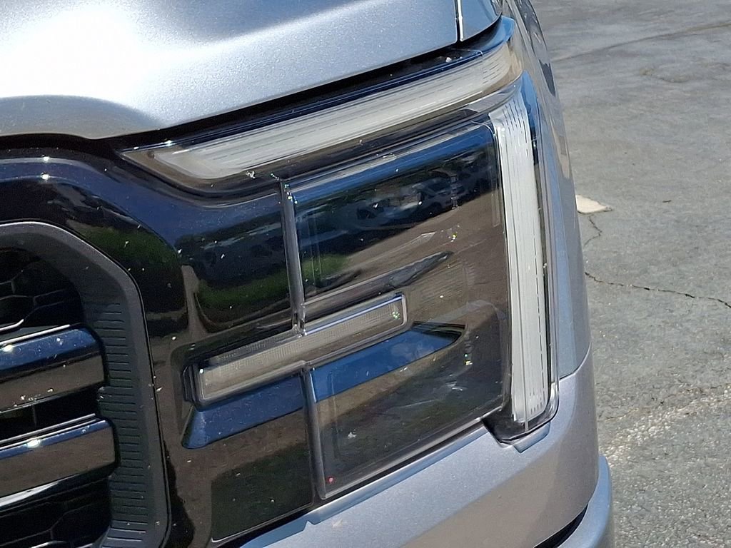 Used 2024 Ford F150 Lariat w/ FX4 Off-Road Package image 9