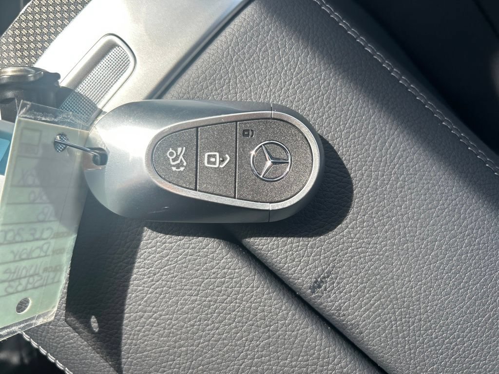 New 2026 Mercedes-Benz CLE 300 4MATIC Coupe image 29