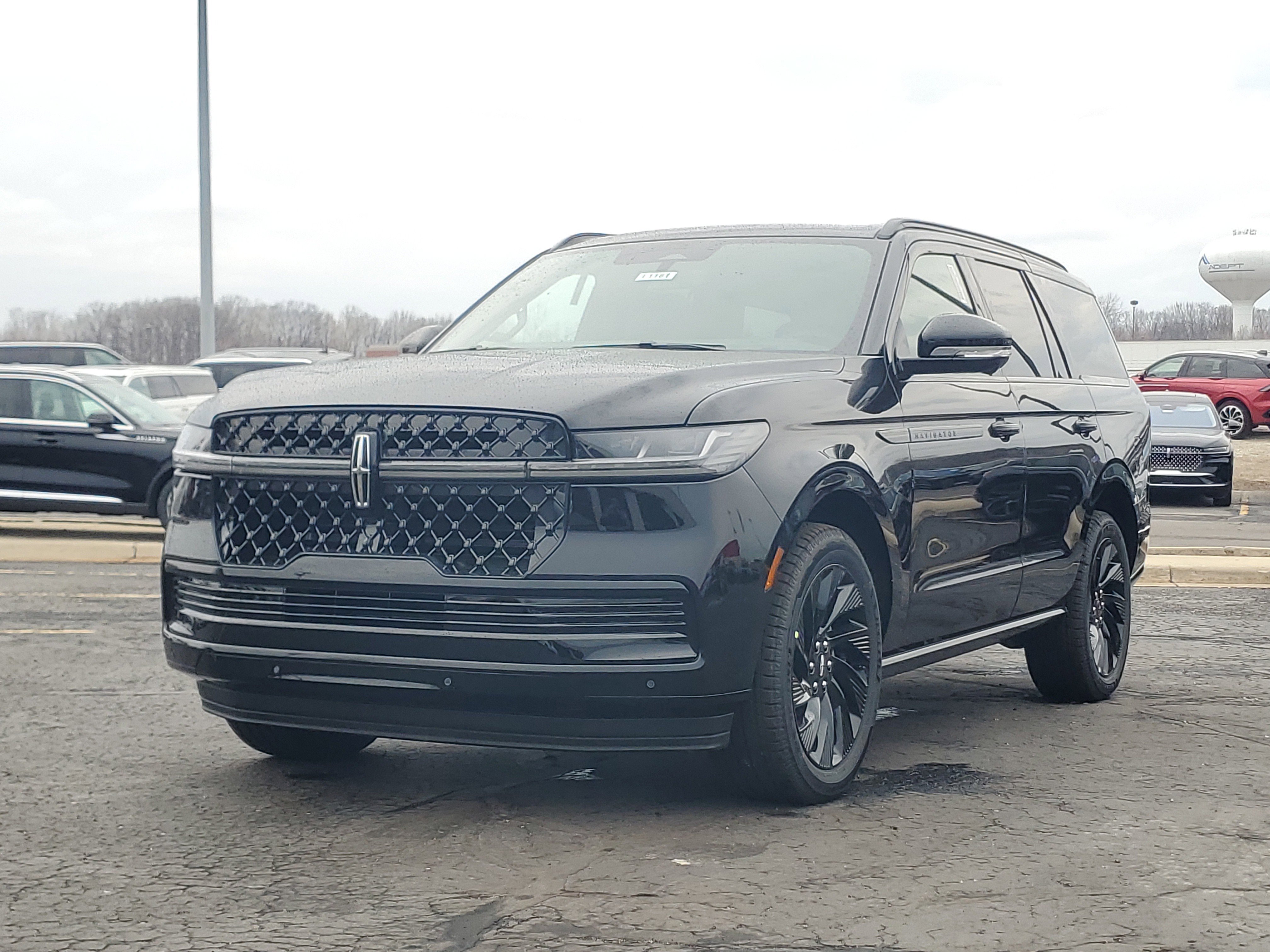 New 2026 Lincoln Navigator Reserve video 2