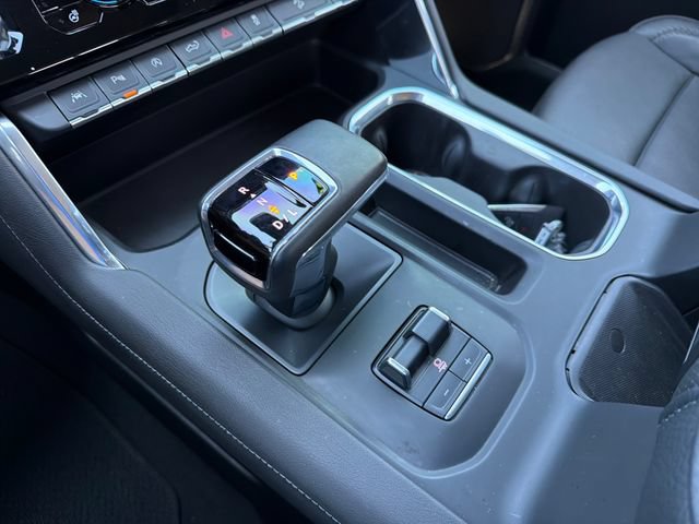 Used 2025 GMC Sierra 1500 Denali AWD/4WD image 15