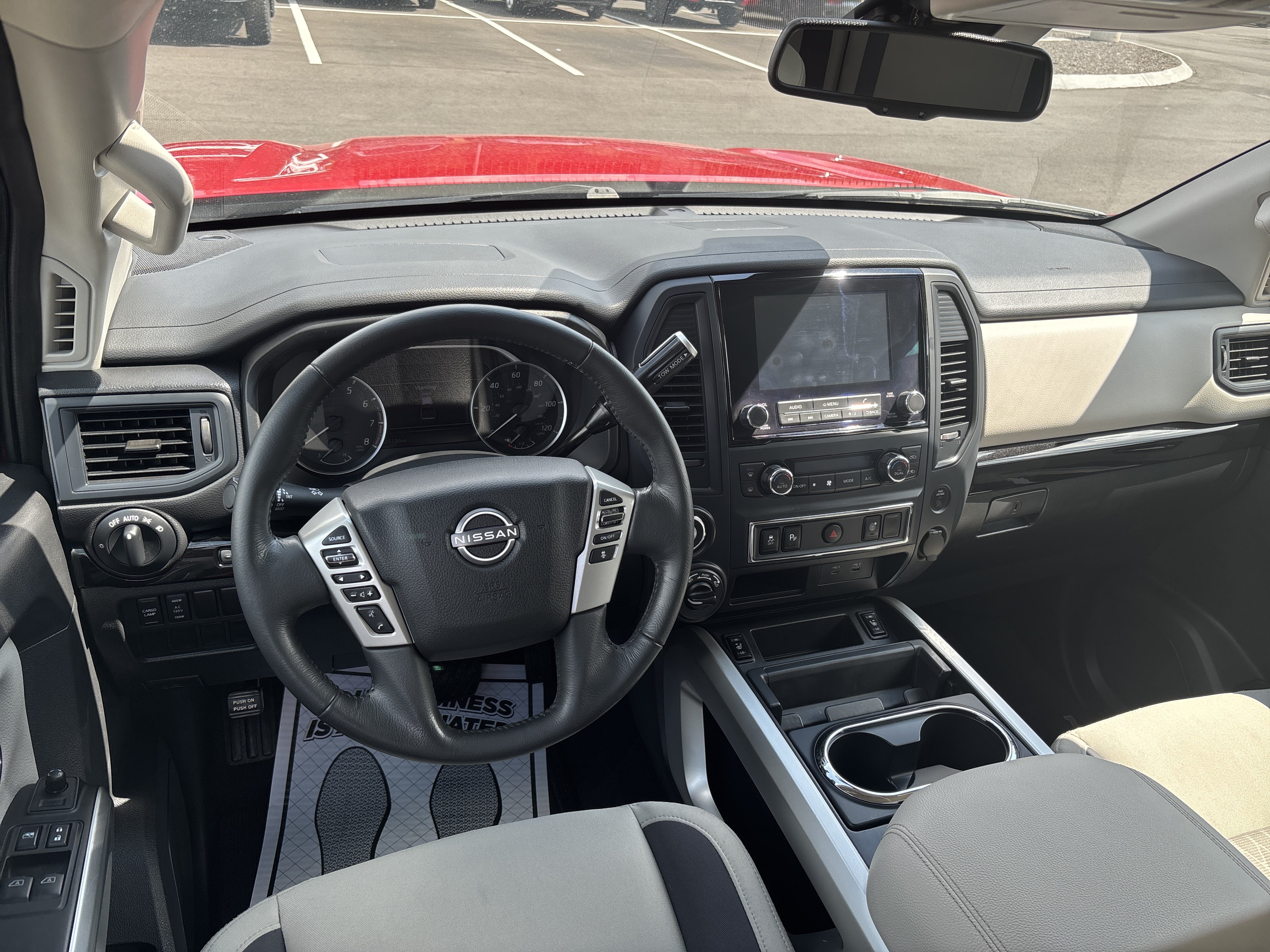 Used 2024 Nissan Titan SV w/ Accessory Utility Package AWD/4WD image 10