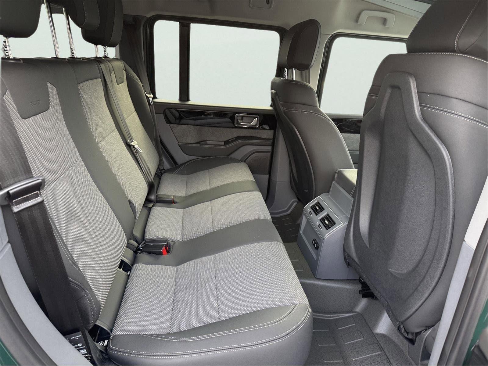 New 2025 INEOS Grenadier AWD/4WD image 18