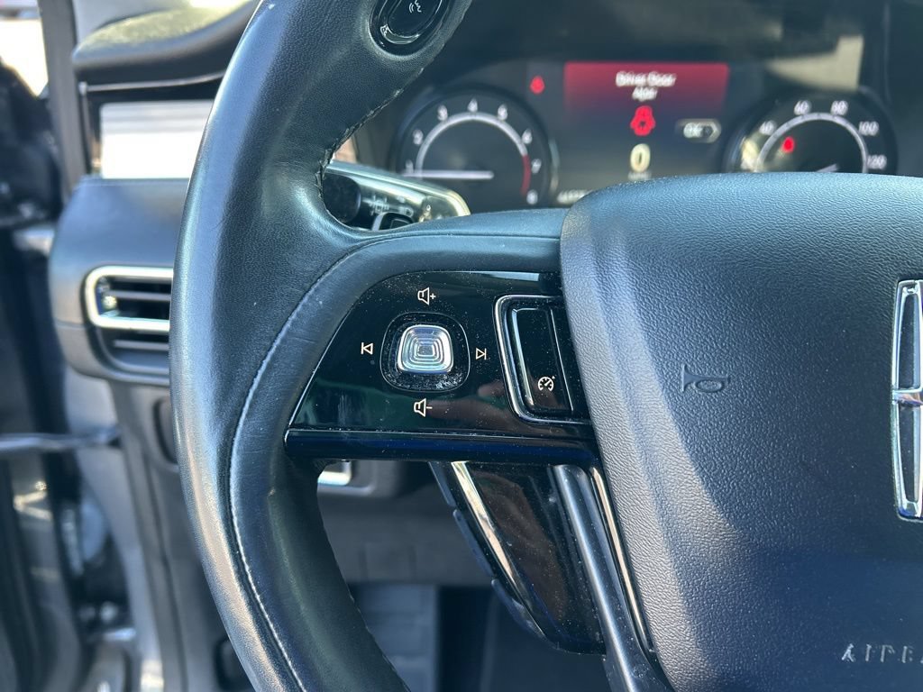 Used 2021 Lincoln Corsair FWD w/ Convenience Package image 20