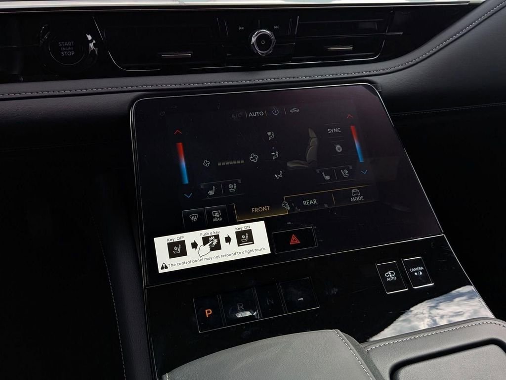 New 2026 INFINITI QX80 Autograph w/ Premium Cargo Package image 21