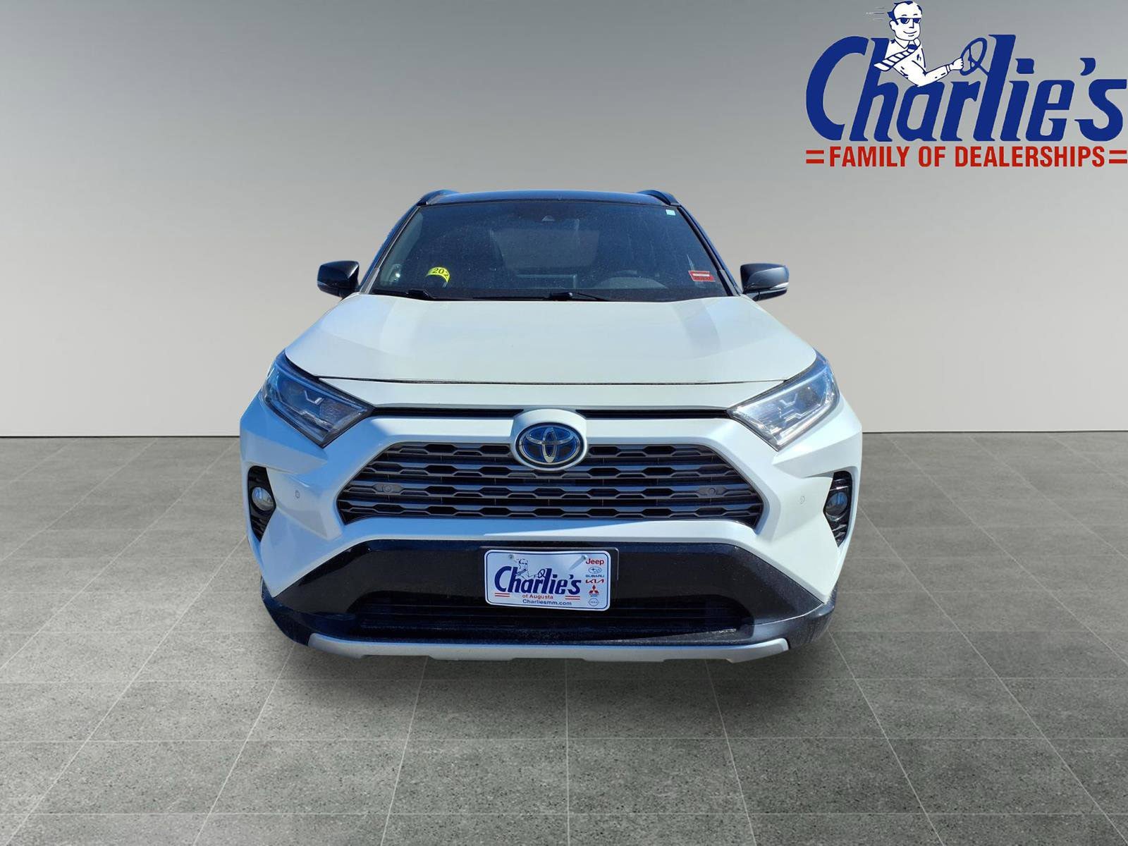 Used 2021 Toyota RAV4 XSE AWD/4WD image 2