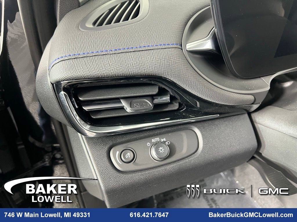 New 2025 Buick Envista Sport Touring w/ Convenience I Package image 17