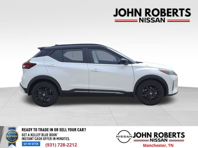 Used 2021 Nissan Kicks SR image 25