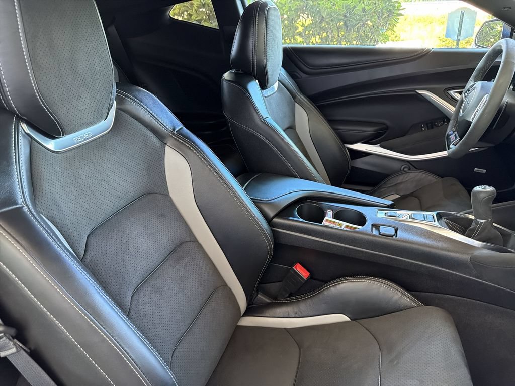 Certified 2023 Chevrolet Camaro SS RWD image 29