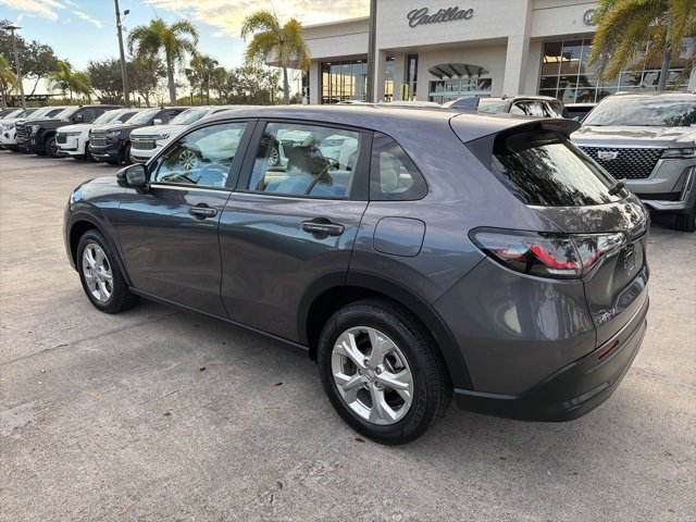 Used 2023 Honda HR-V LX image 4