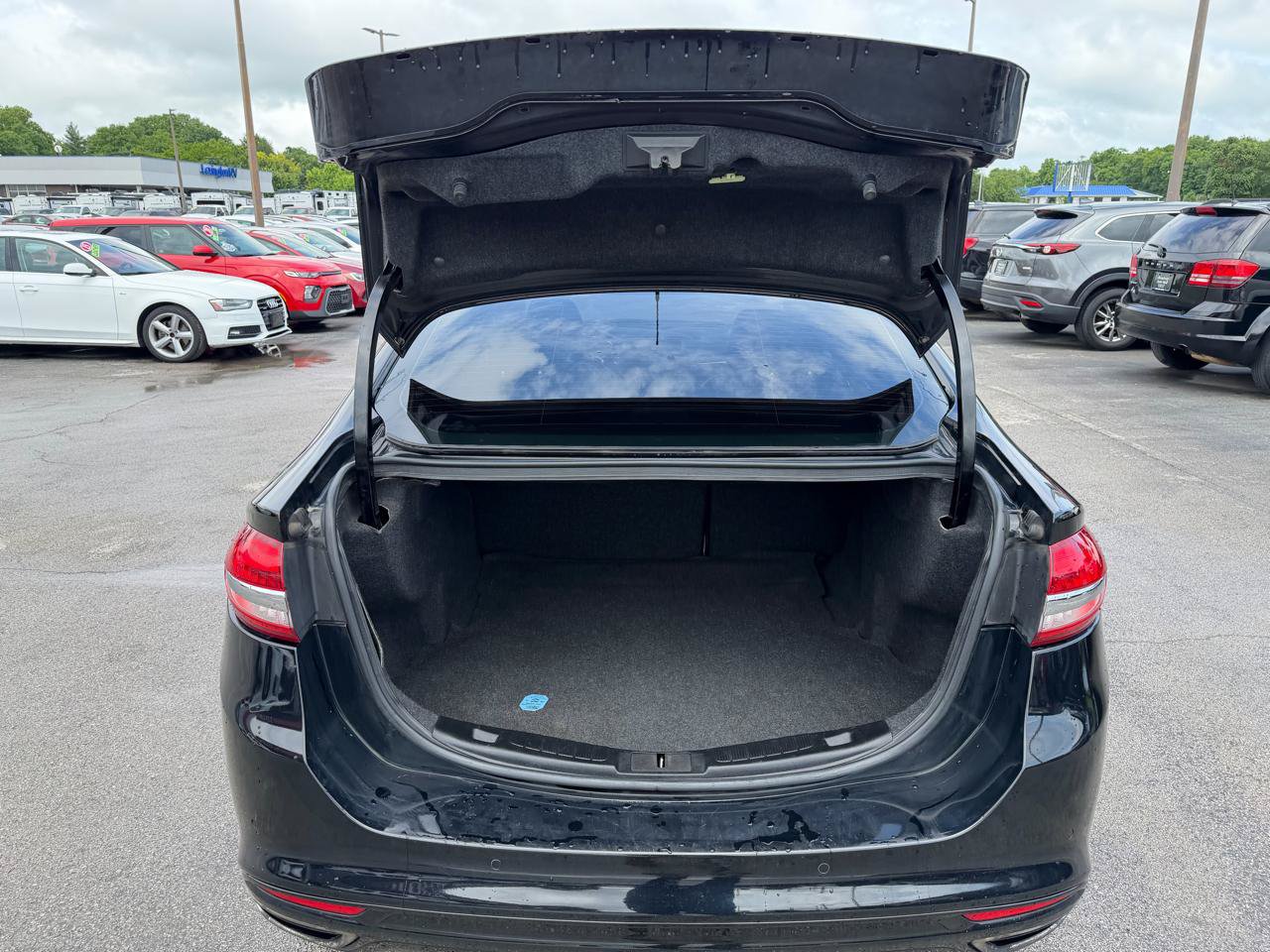 Used 2018 Ford Fusion Titanium AWD/4WD image 11
