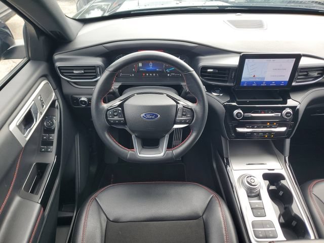 Used 2023 Ford Explorer ST-Line w/ Class IV Trailer Tow Package RWD image 13