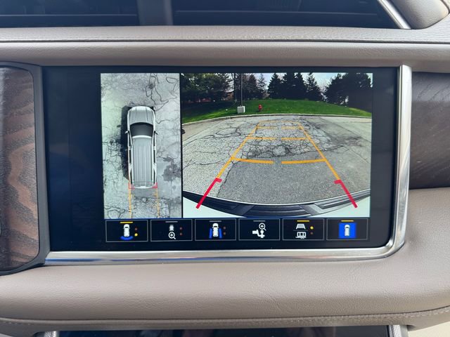 Used 2023 GMC Yukon XL Denali image 20