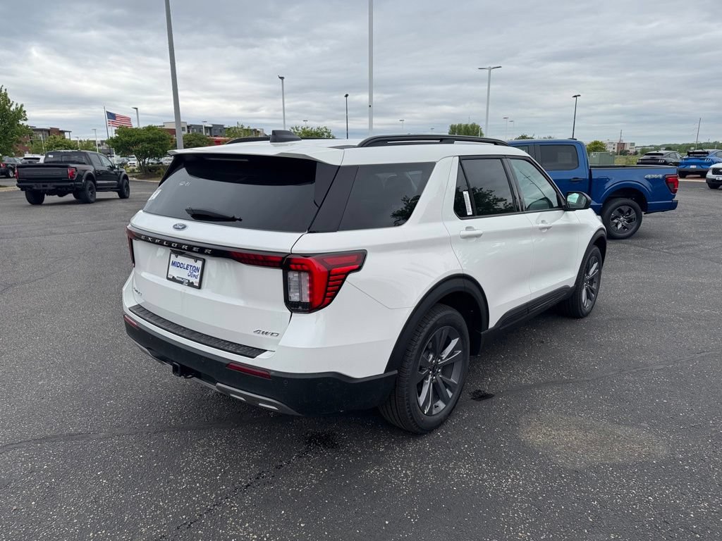 New 2026 Ford Explorer Active w/ Active Comfort Package AWD/4WD image 3