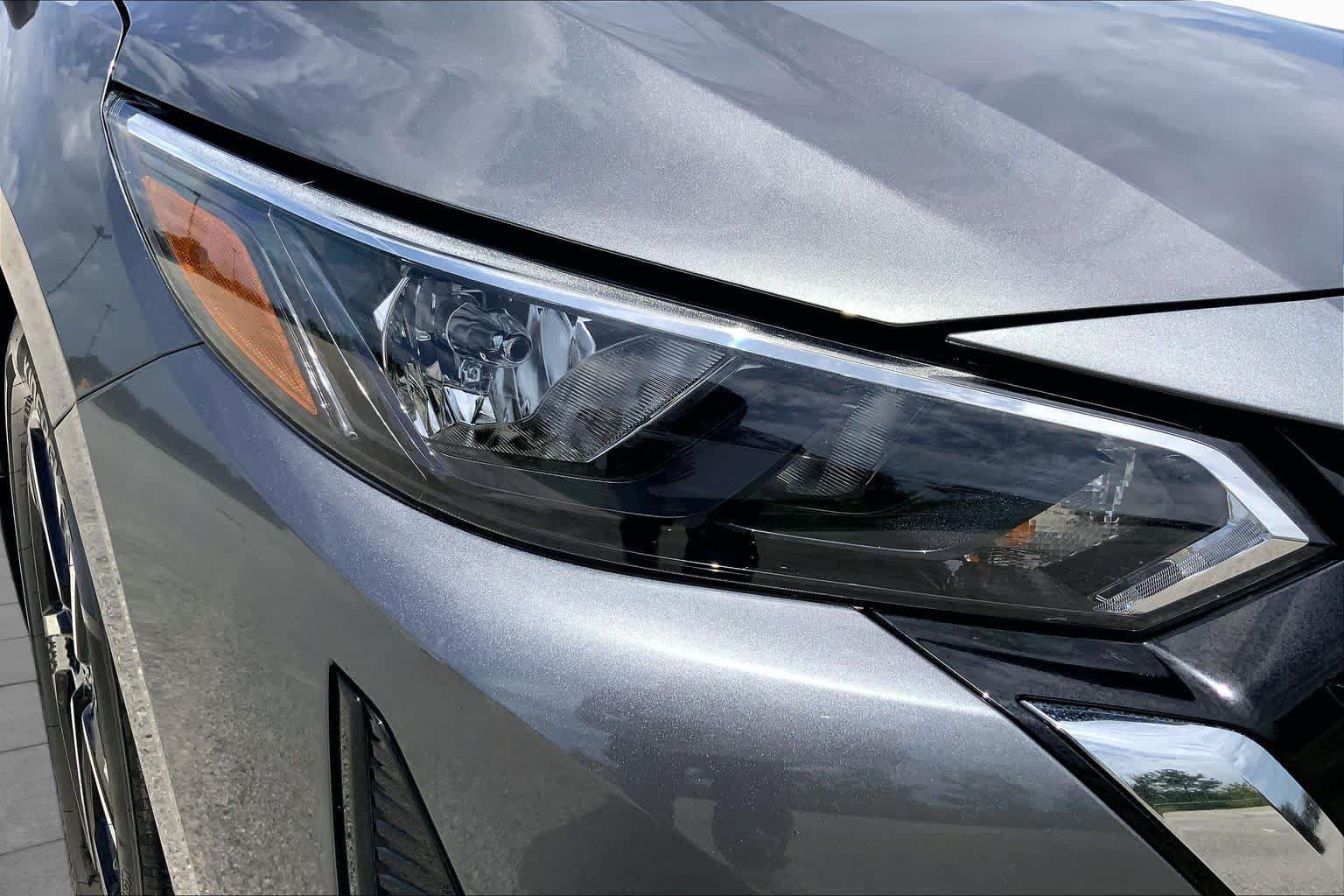 Used 2024 Nissan Sentra SV w/ All-Weather Package FWD image 27