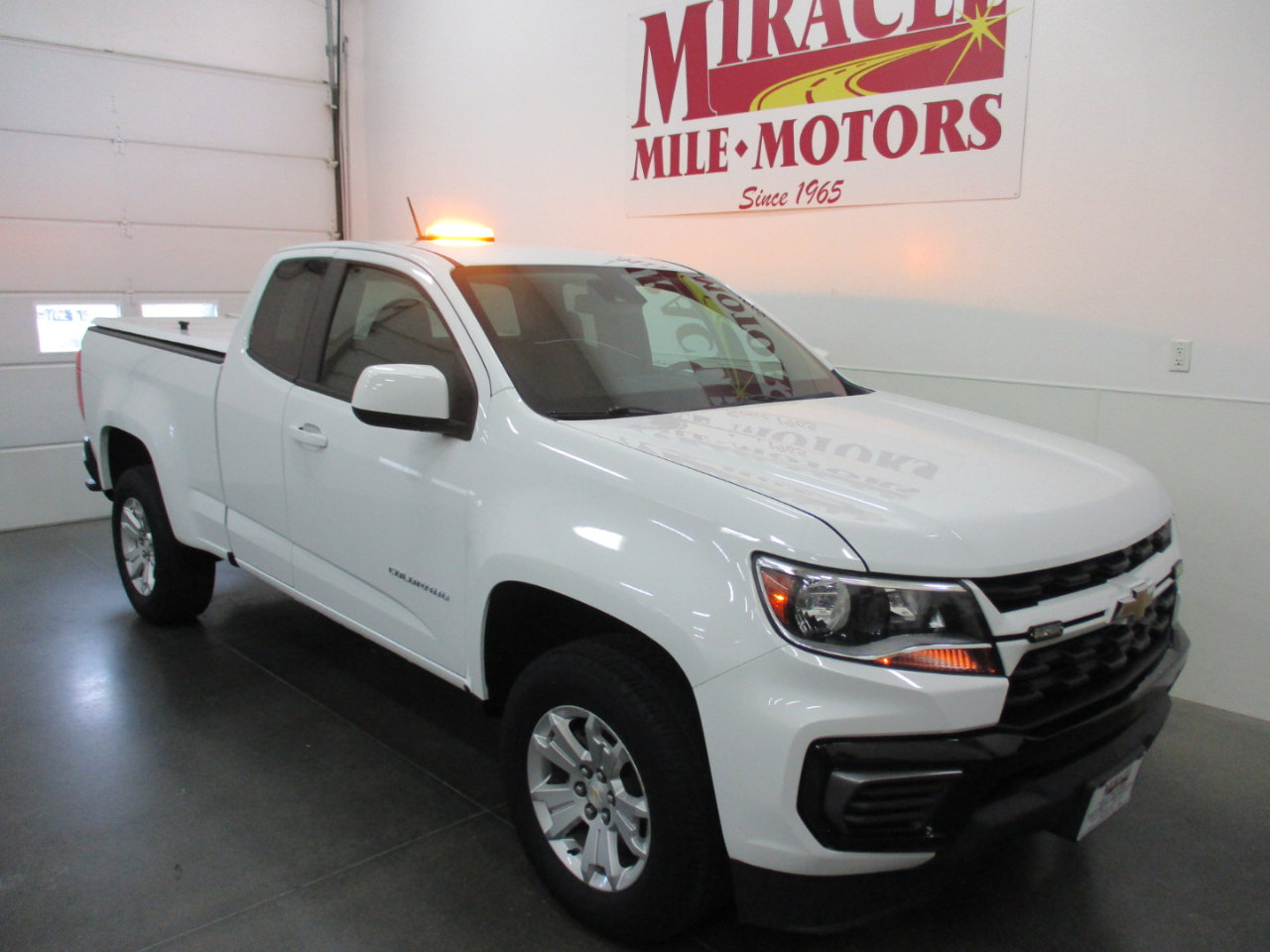Used 2022 Chevrolet Colorado LT w/ Fleet Safety Package image 8