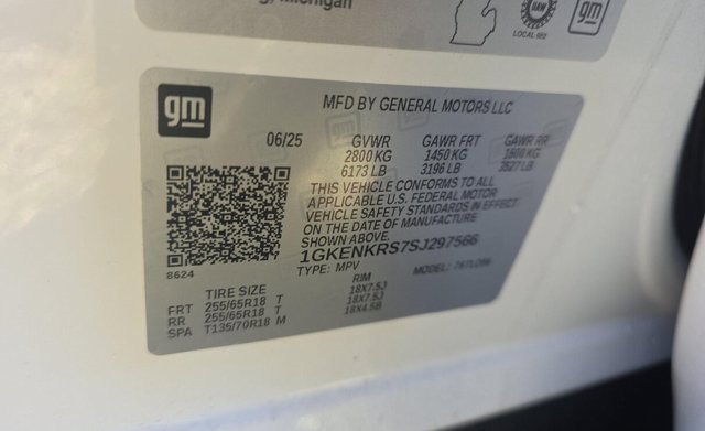 Used 2025 GMC Acadia Elevation image 12