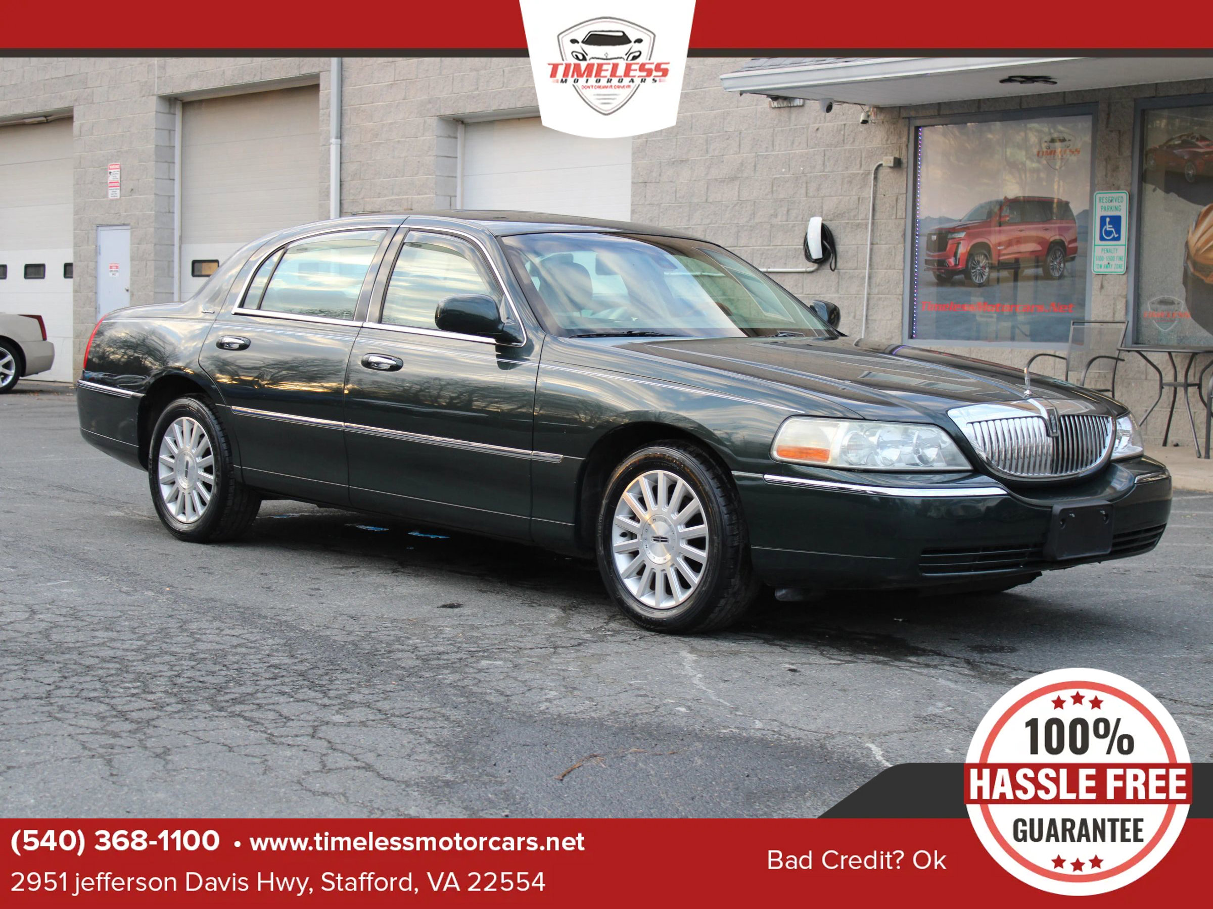 Used 2003 Lincoln Town Car Signature image 1