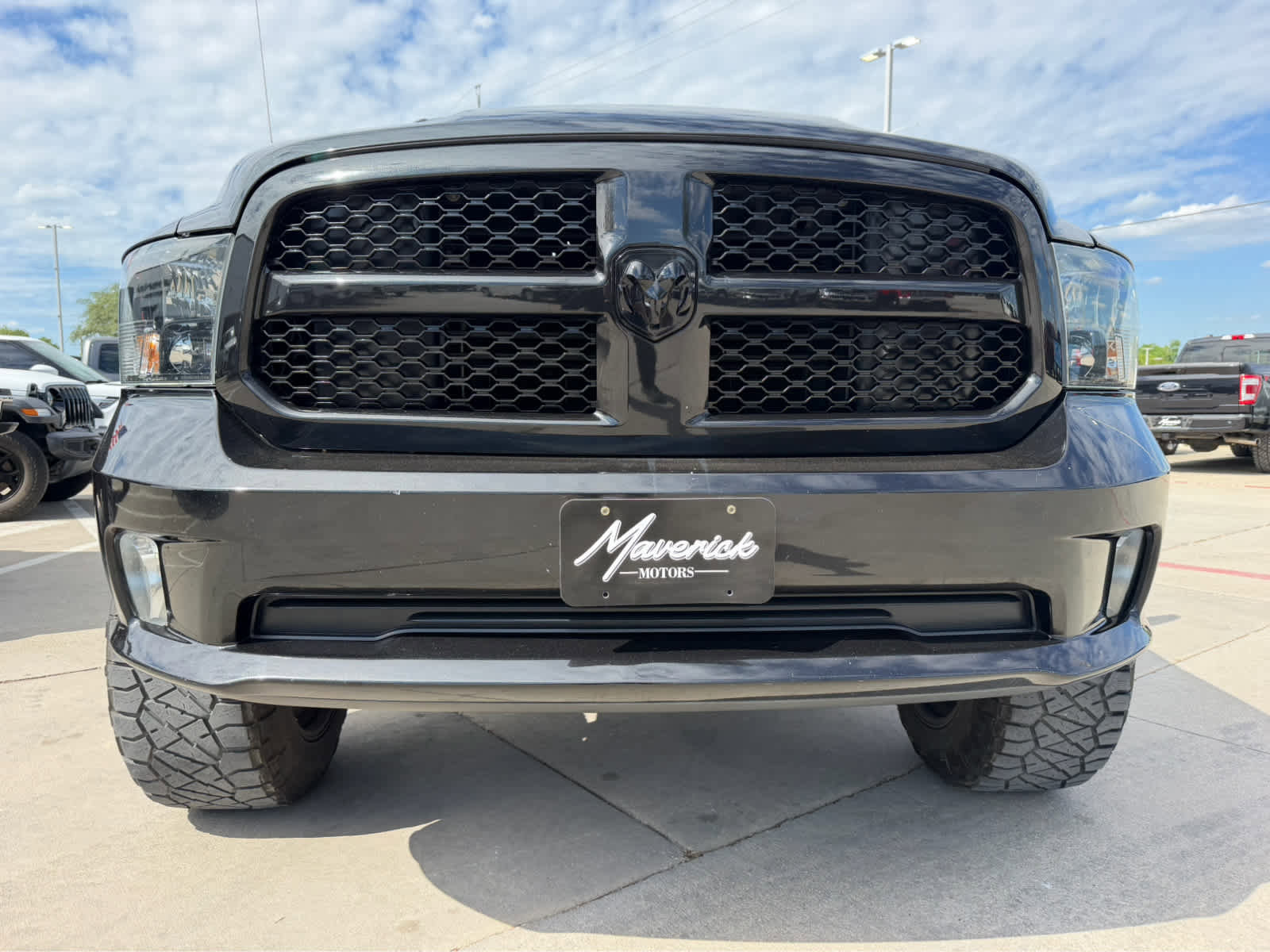 Used 2018 RAM 1500 Express w/ Black Ram 1500 Express Group image 6