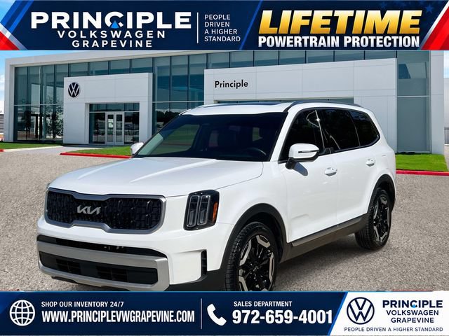 Used 2024 Kia Telluride EX w/ EX Captain's Chair Package