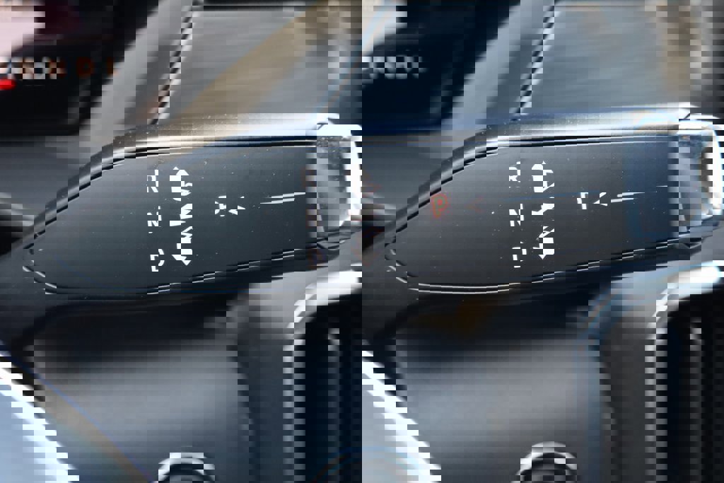 New 2025 GMC Acadia Elevation w/ Elevation Premium Package image 13