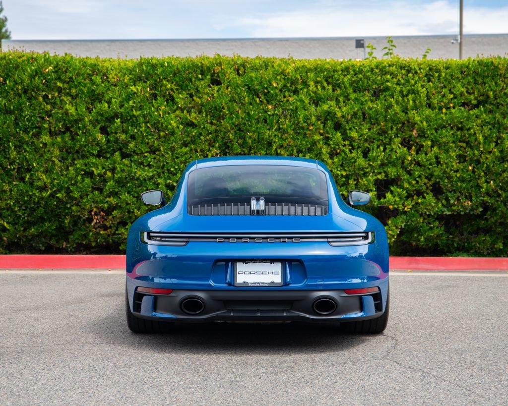 Certified 2024 Porsche 911 Carrera T RWD image 6