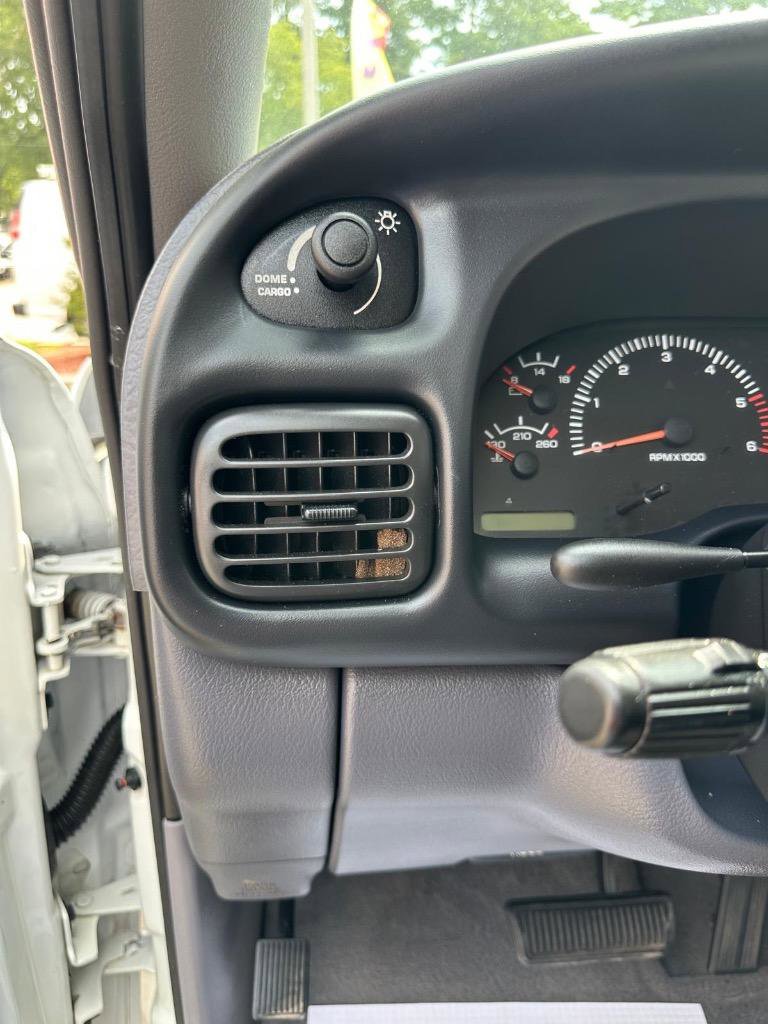 Used 1998 Dodge Ram 1500 Truck ST image 15