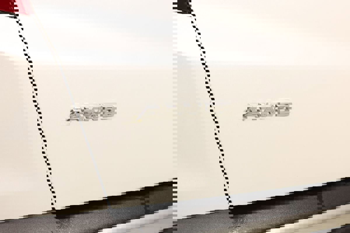 Used 2017 Cadillac XT5 Platinum image 46