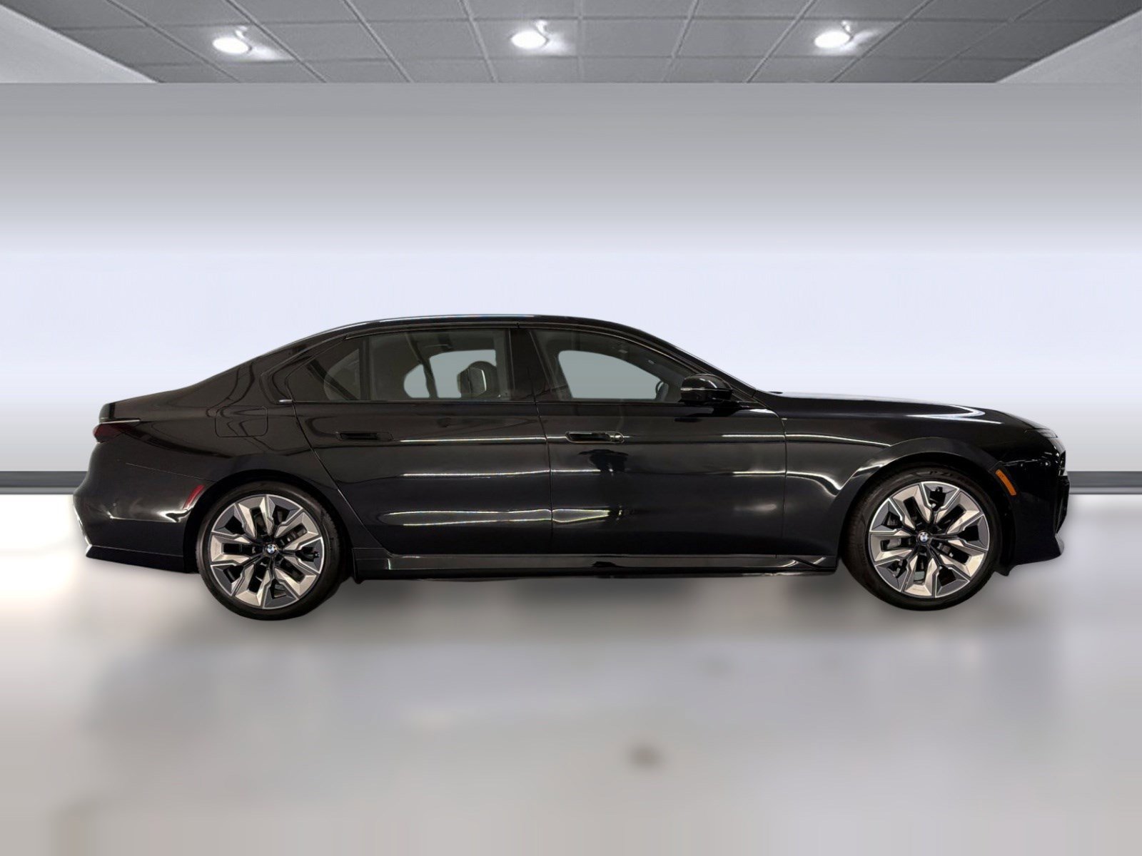 New 2025 BMW i7 eDrive50 w/ M Sport Package image 7