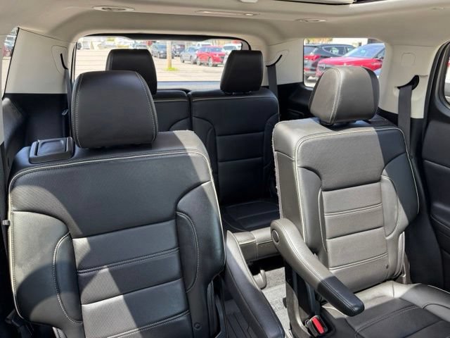 Used 2021 GMC Acadia Denali w/ Denali Ultimate Package AWD/4WD image 34
