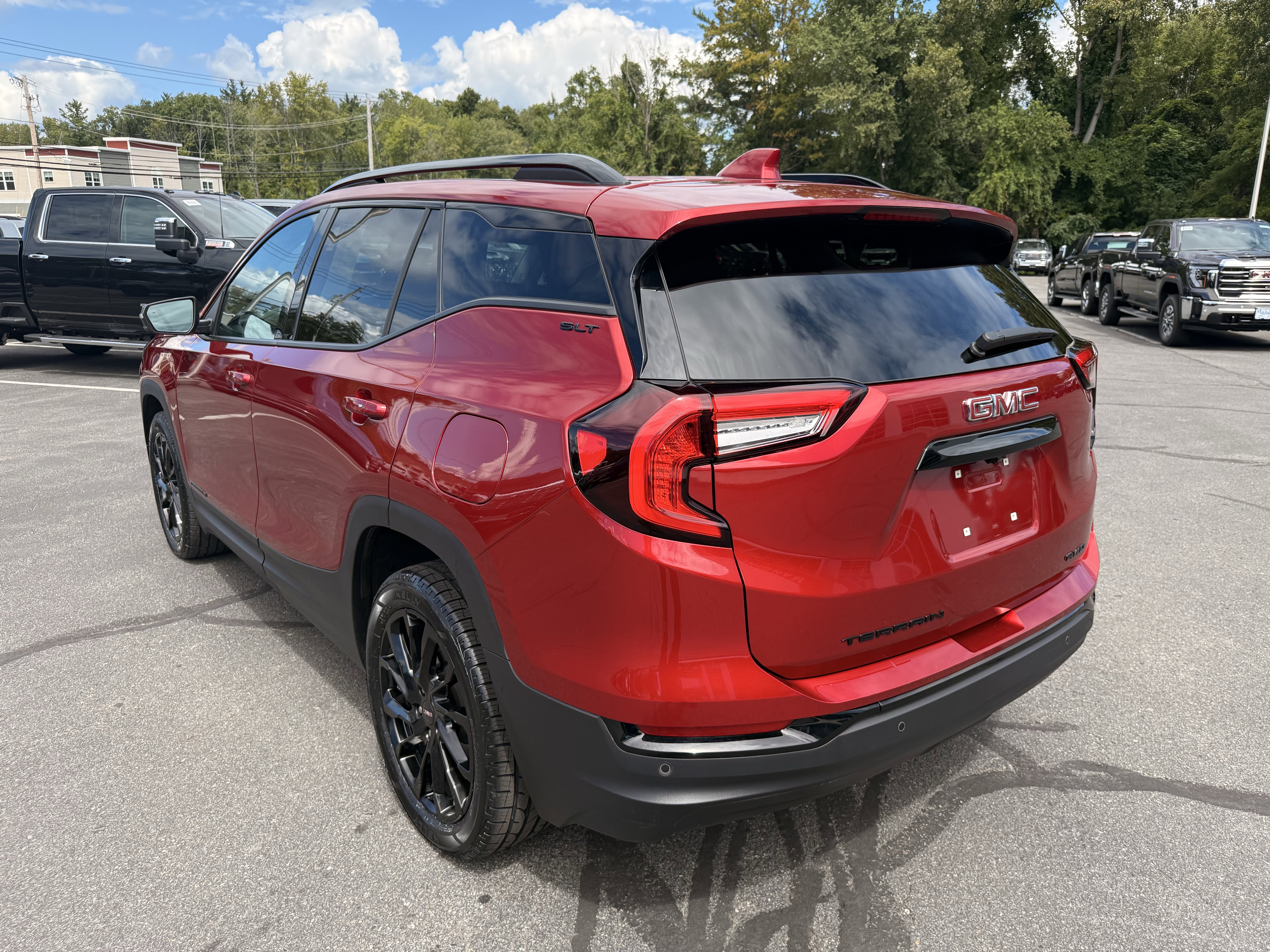Certified 2023 GMC Terrain SLT w/ Tech Package image 3