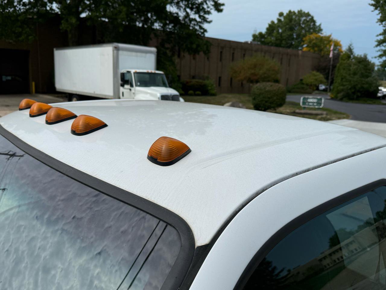 Used 2000 Ford F550 2WD Regular Cab Super Duty image 14