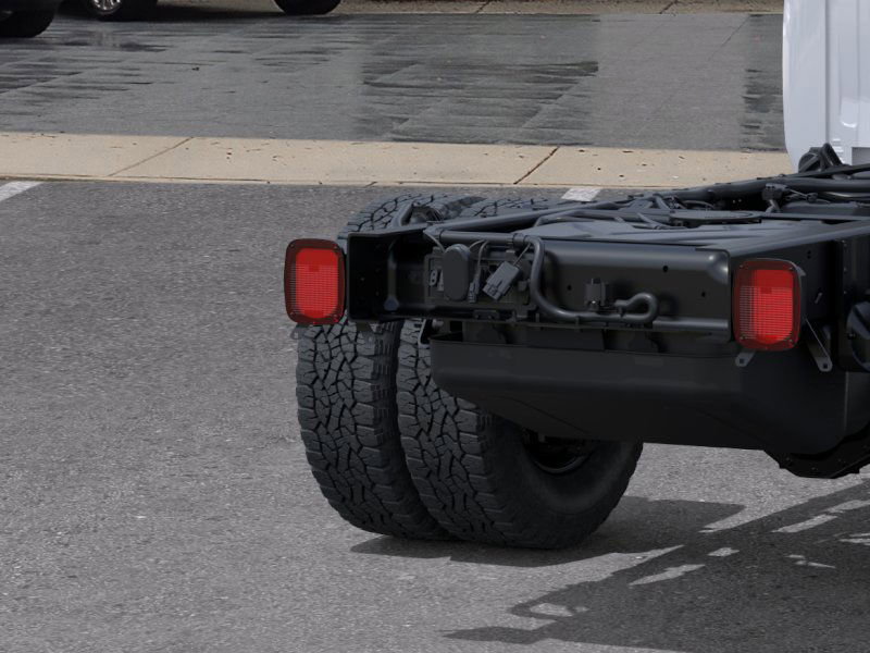 New 2025 GMC Sierra 3500 Pro w/ Convenience Package image 13