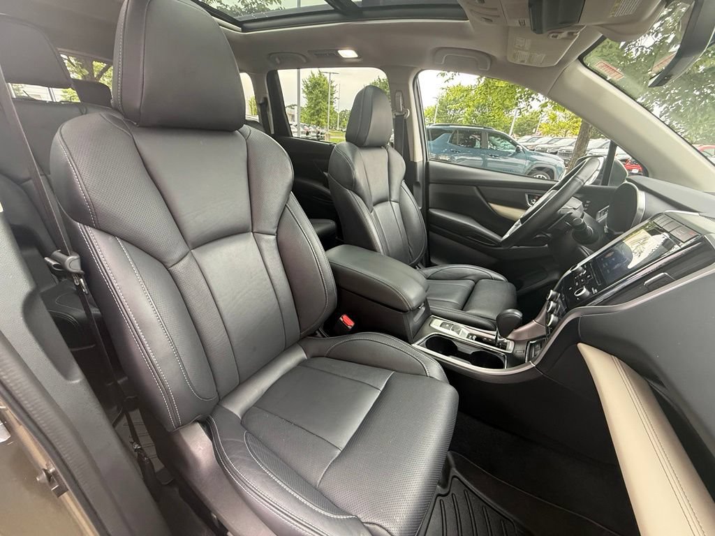 Used 2022 Subaru Ascent Limited w/ Technology Package AWD/4WD image 29