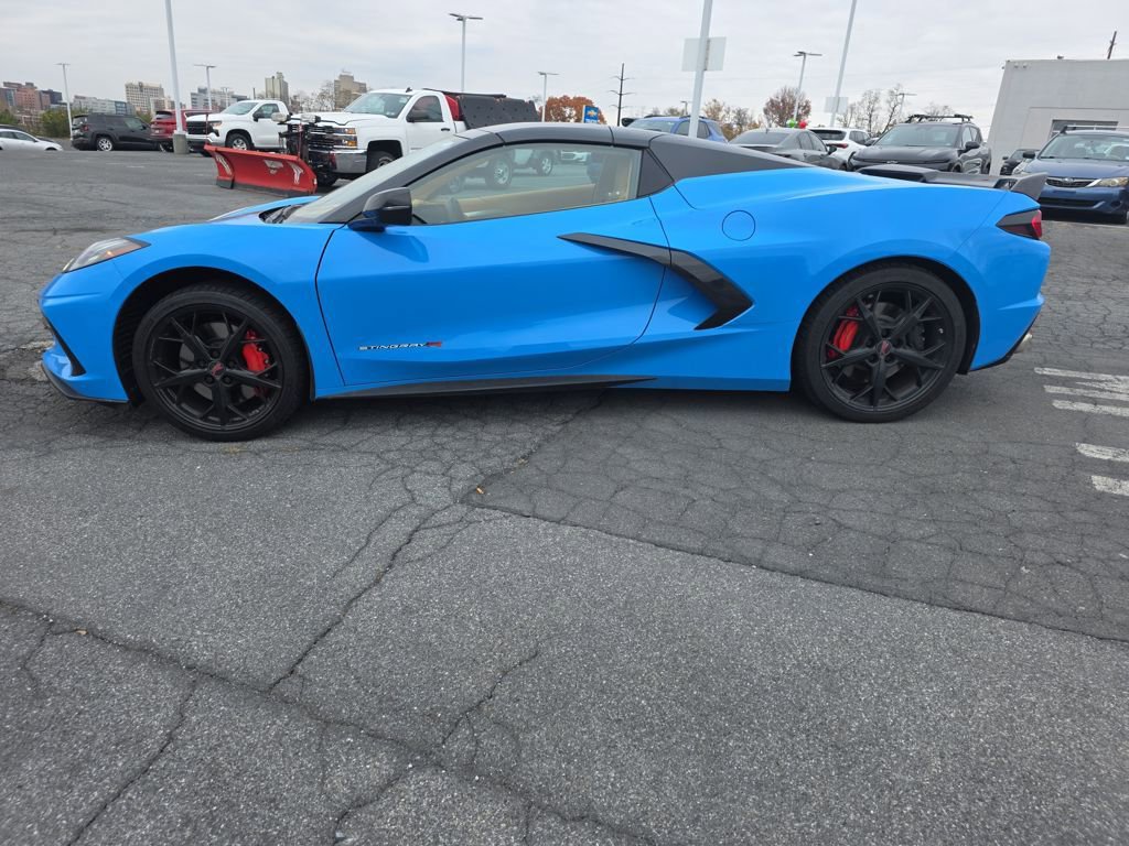 Used 2022 Chevrolet Corvette Stingray Premium Conv w/ Z51 Performance Package image 10