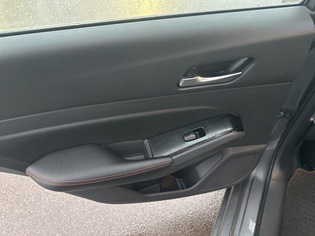 Used 2025 Nissan Altima 2.5 SR image 27