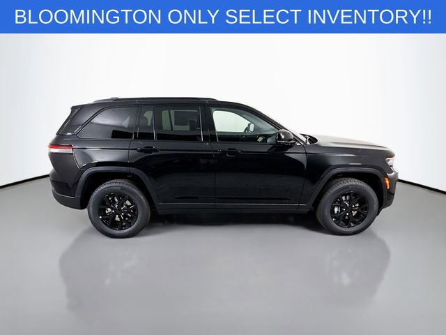 New 2025 Jeep Grand Cherokee Altitude w/ Trailer Tow Package image 8