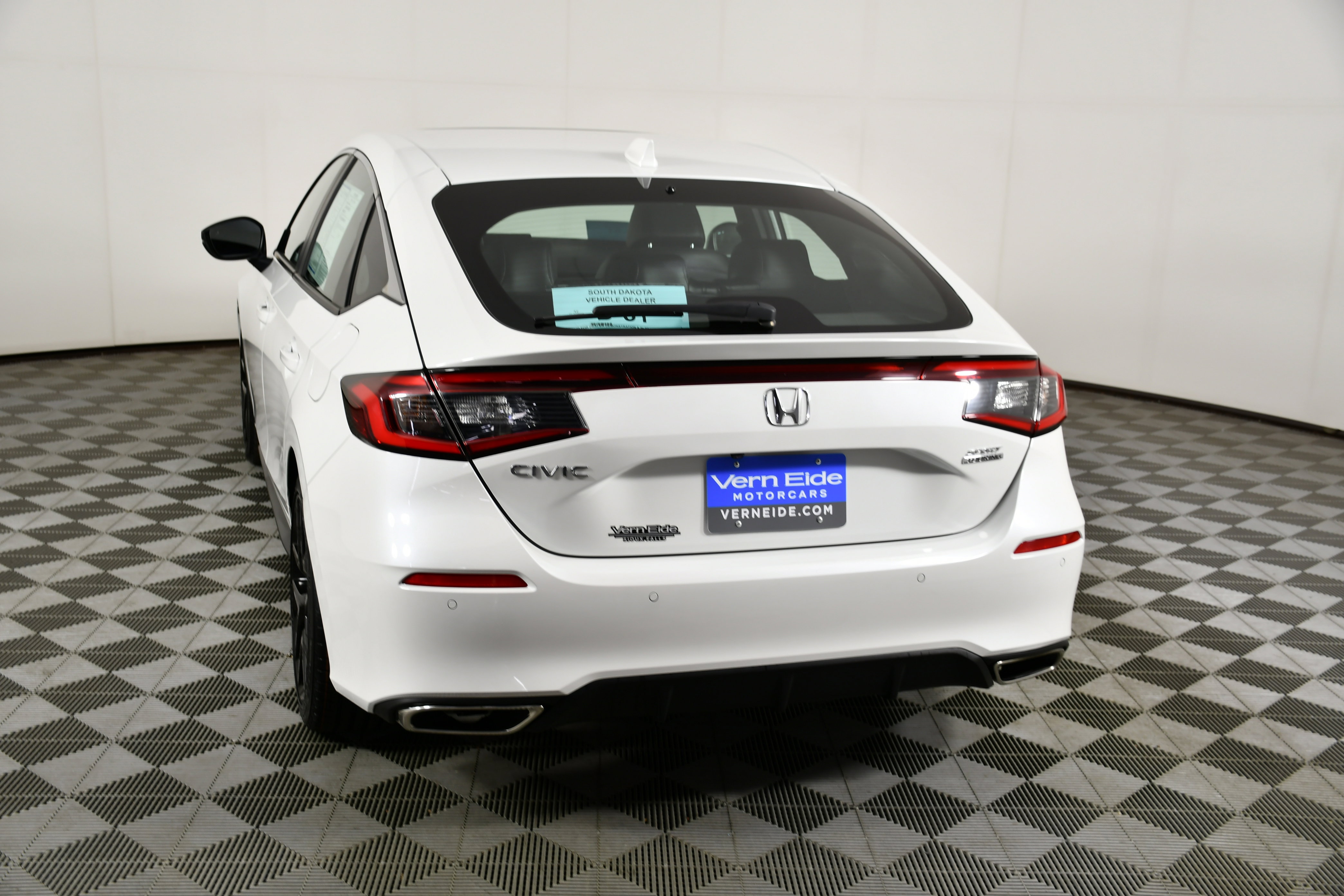 Certified 2024 Honda Civic Sport Touring image 7