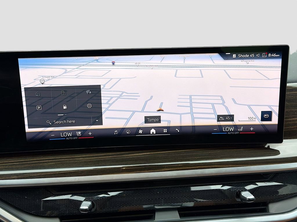 Used 2024 BMW X7 xDrive40i image 34