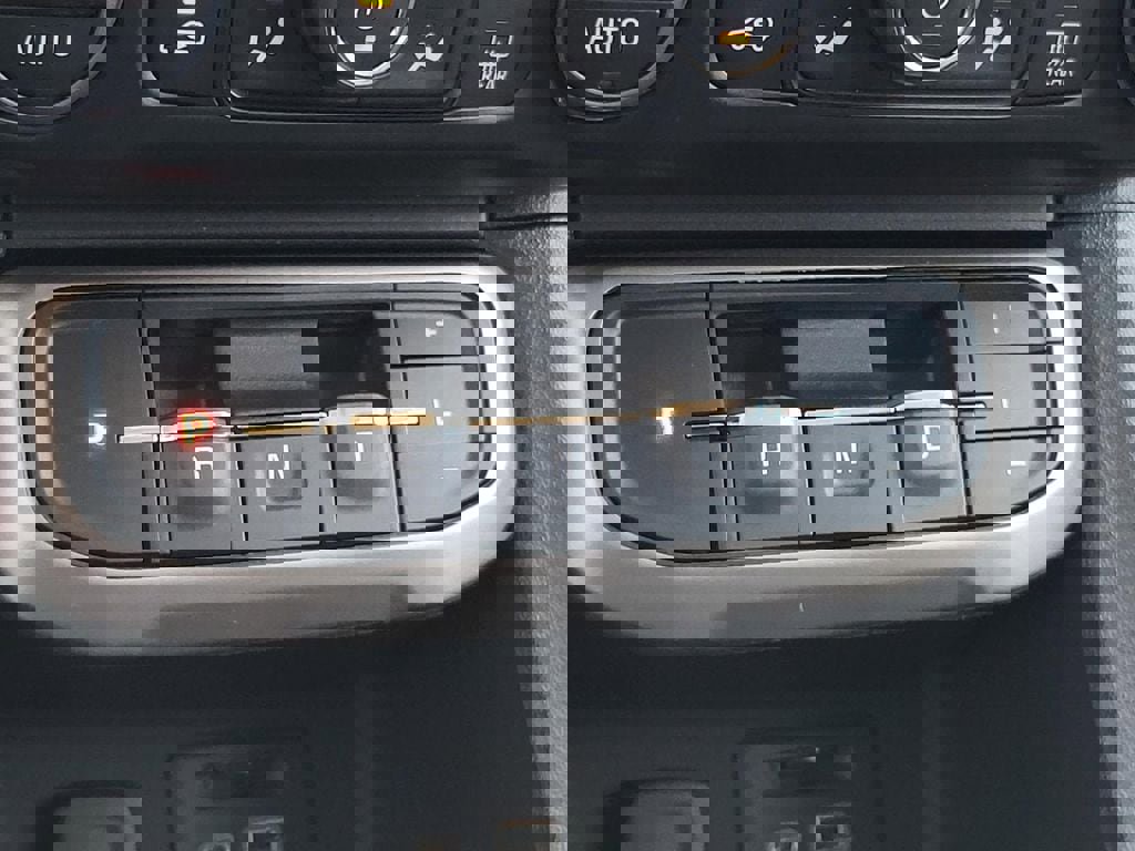 Used 2023 GMC Acadia Denali w/ Trailering Package FWD image 27