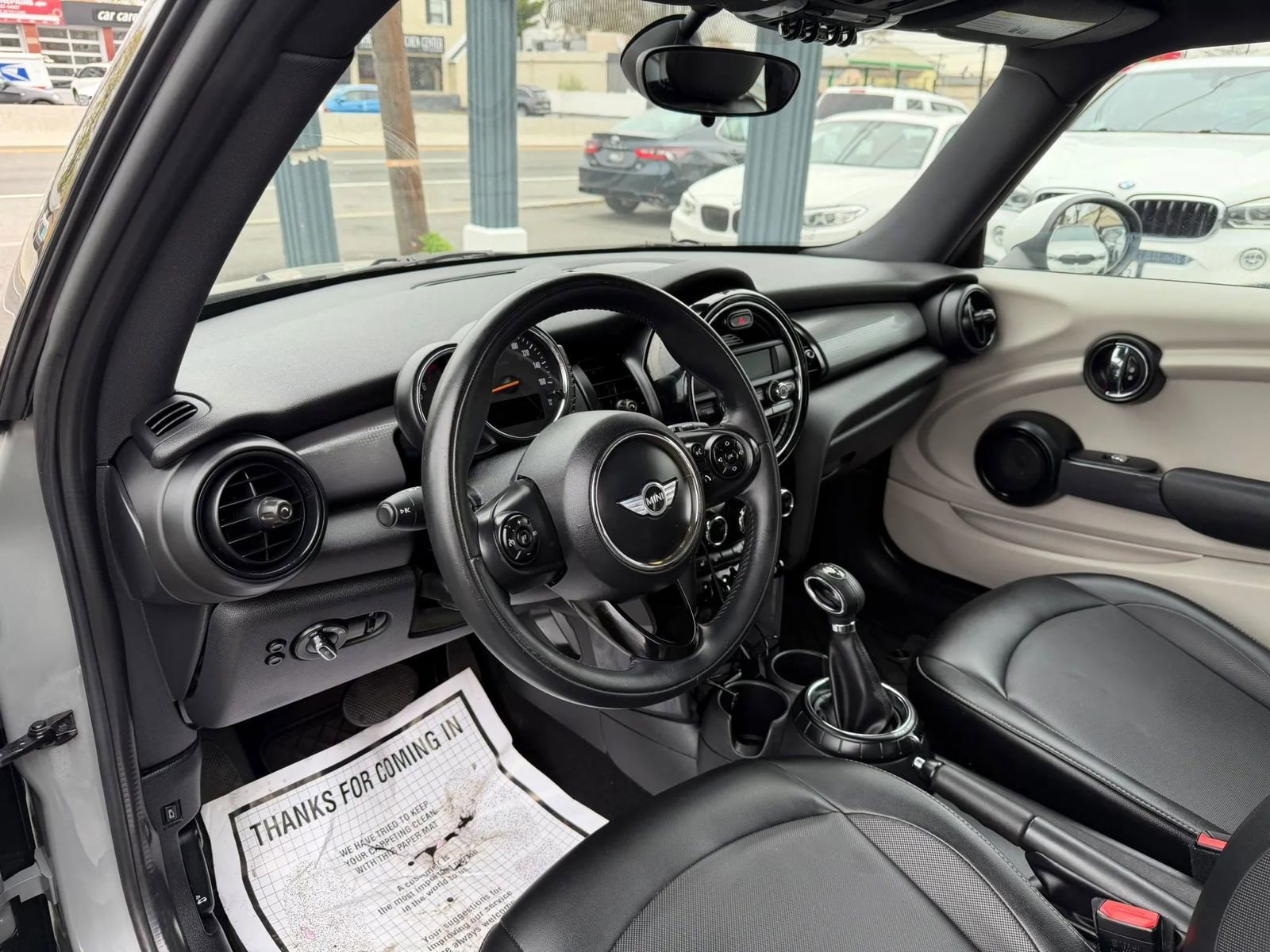 Used 2014 MINI Cooper 2-Door Hardtop image 12