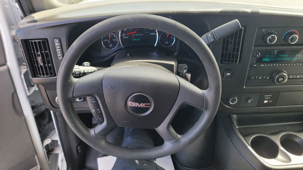 Used 2017 GMC Savana 2500 image 20