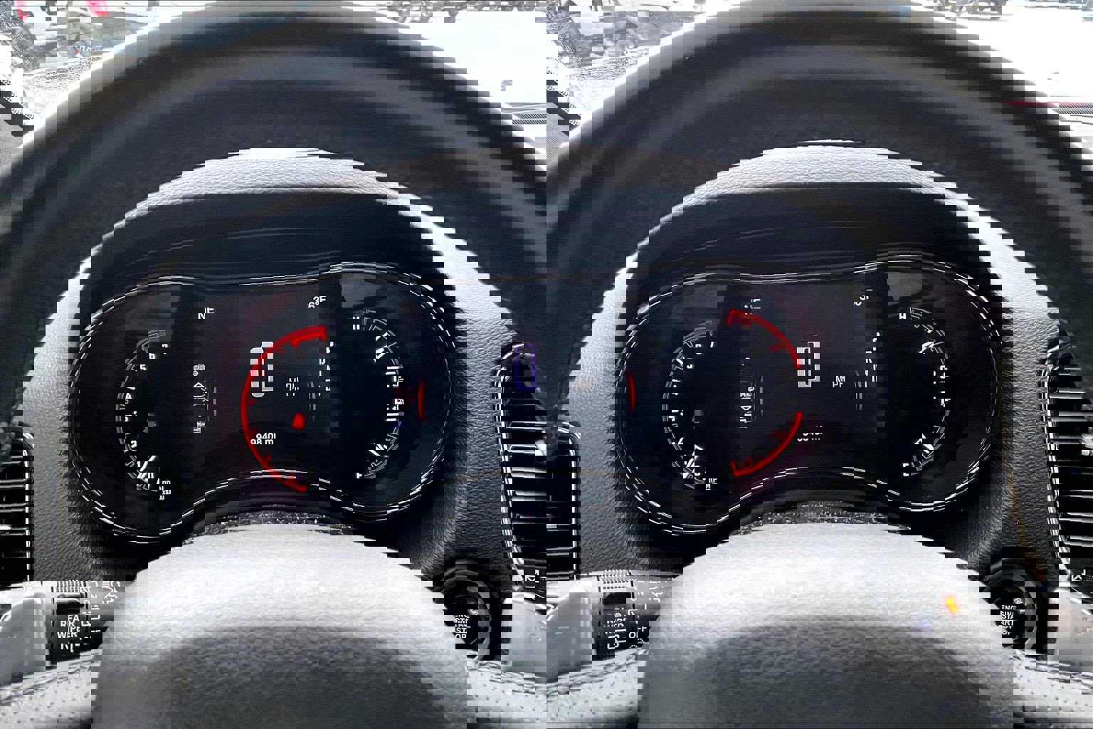 Used 2018 Dodge Durango R/T w/ Technology Group image 20