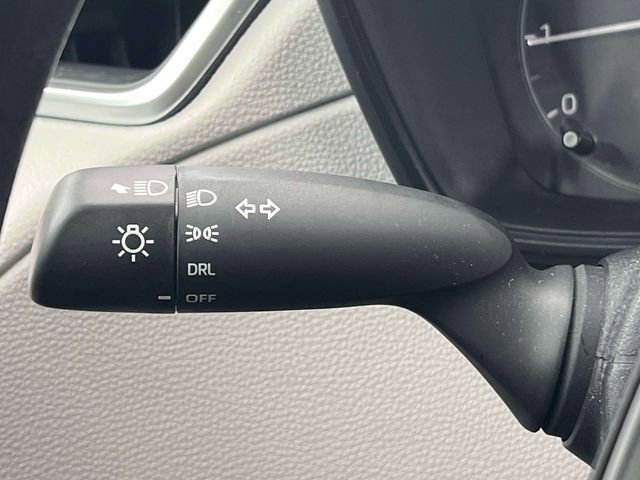 Used 2024 Toyota Corolla Cross L image 24