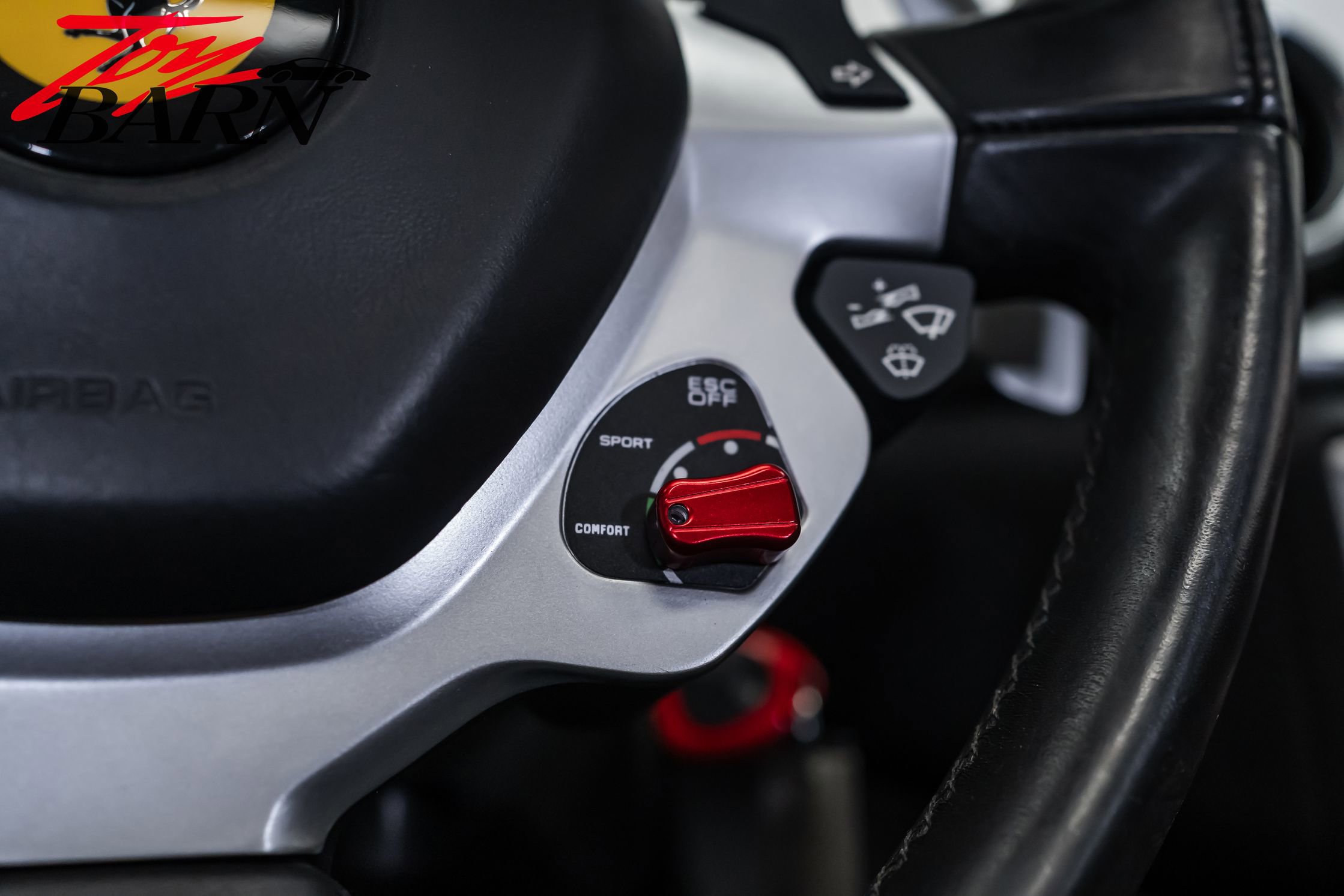Used 2016 Ferrari California T RWD image 42